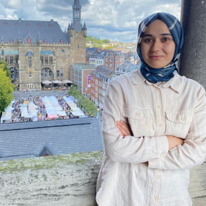 hatice-nur-yönetici2